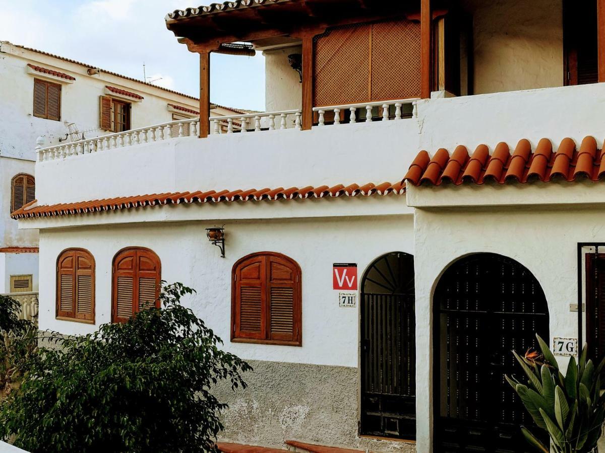 La Palmera1 Casa Al Primer Piso Con 2 Dormitorios - Two Bedroom House On The First Floor --- La Palmera 2 Casa En Planta Baja Con 1 Dormitorio, One Bedroom House On The Ground Floor Agaete  Ngoại thất bức ảnh