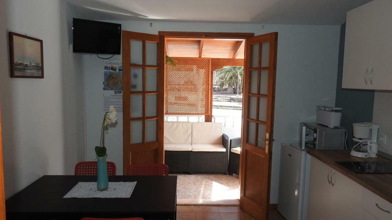 La Palmera1 Casa Al Primer Piso Con 2 Dormitorios - Two Bedroom House On The First Floor --- La Palmera 2 Casa En Planta Baja Con 1 Dormitorio, One Bedroom House On The Ground Floor Agaete  Ngoại thất bức ảnh